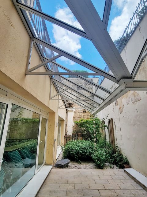 Photo de la terrasse du rez de chaussée