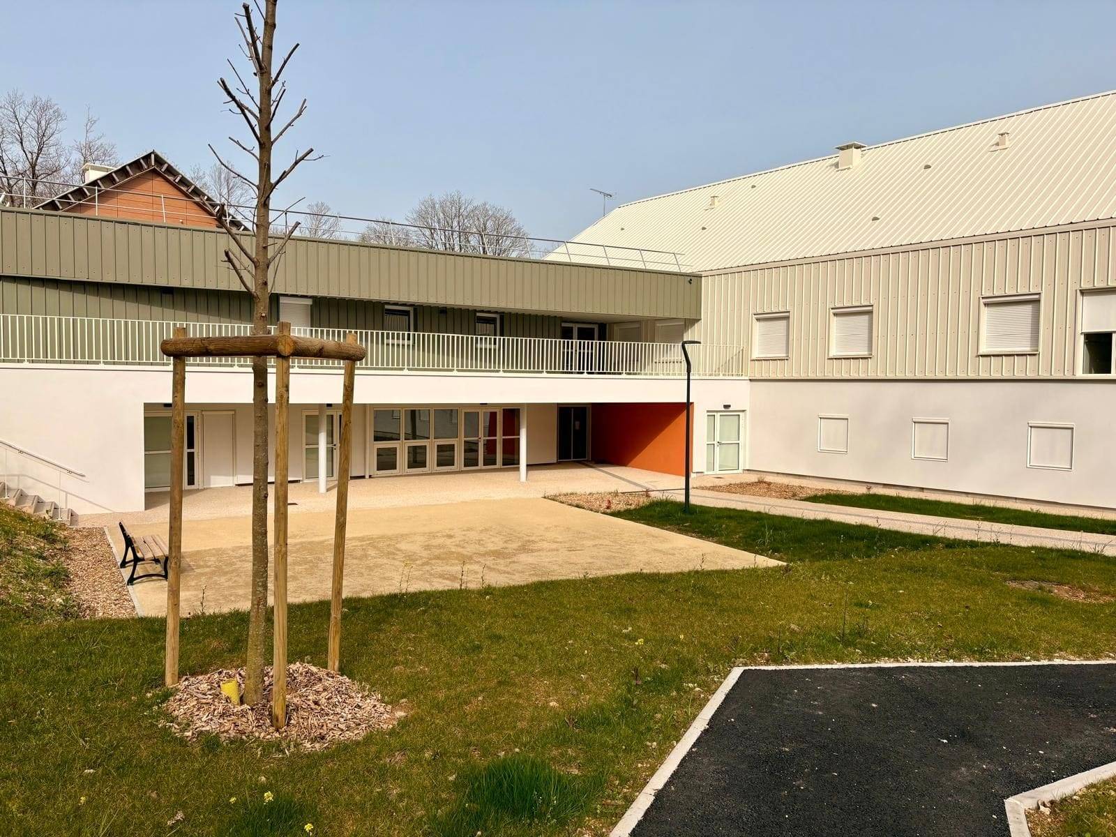 Entrée de l'Ephad du bois de Charnes